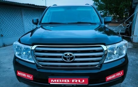 Toyota Land Cruiser 200, 2008 год, 3 150 000 рублей, 2 фотография