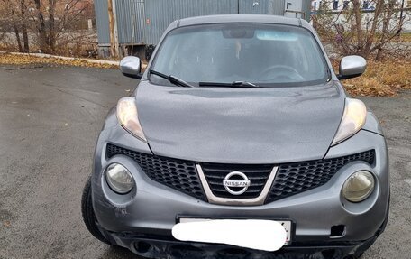 Nissan Juke II, 2011 год, 550 000 рублей, 1 фотография