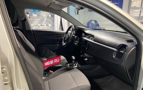 KIA Rio IV, 2019 год, 1 535 000 рублей, 8 фотография