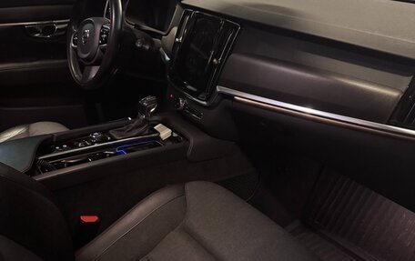 Volvo V90 Cross Country I рестайлинг, 2019 год, 4 000 000 рублей, 6 фотография