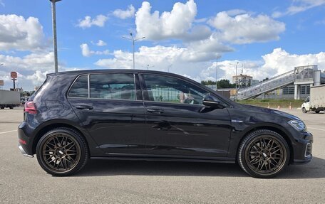 Volkswagen Golf VII, 2019 год, 2 350 000 рублей, 3 фотография