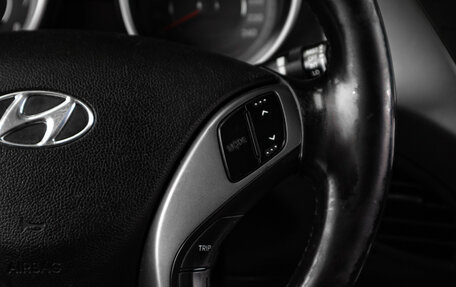 Hyundai Avante, 2013 год, 1 349 000 рублей, 13 фотография