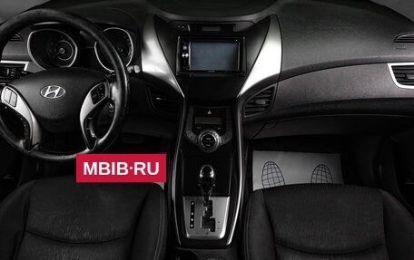 Hyundai Avante, 2013 год, 1 349 000 рублей, 8 фотография