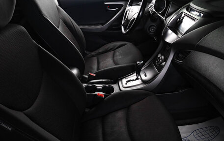 Hyundai Avante, 2013 год, 1 349 000 рублей, 18 фотография