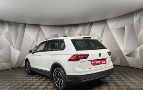 Volkswagen Tiguan II, 2018 год, 2 298 000 рублей, 16 фотография