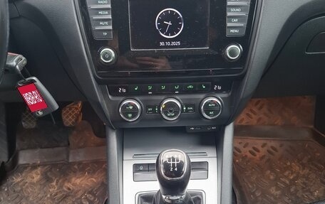 Skoda Octavia, 2014 год, 859 000 рублей, 8 фотография