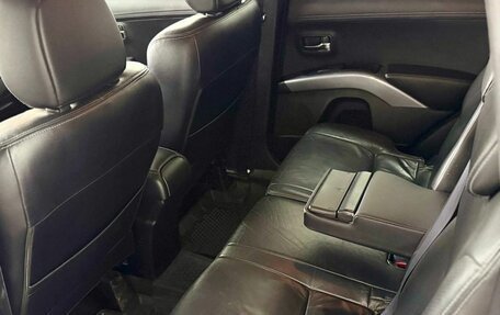 Mitsubishi Outlander III рестайлинг 3, 2011 год, 1 199 000 рублей, 11 фотография