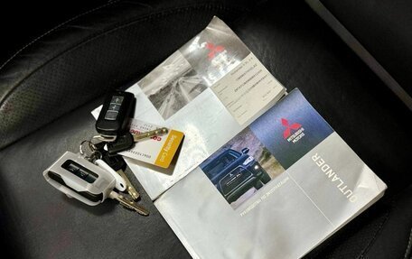 Mitsubishi Outlander III рестайлинг 3, 2011 год, 1 199 000 рублей, 22 фотография