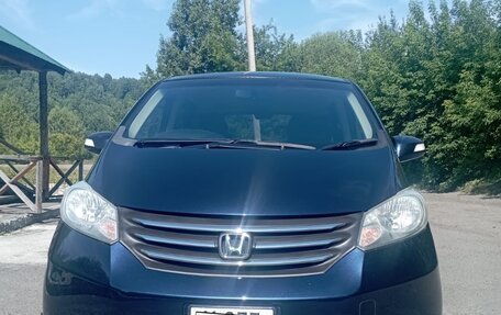 Honda Freed I, 2009 год, 989 000 рублей, 2 фотография