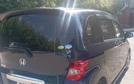 Honda Freed I, 2009 год, 989 000 рублей, 13 фотография