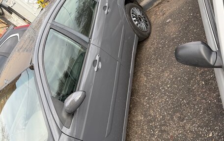 Ford Focus IV, 2003 год, 240 000 рублей, 3 фотография