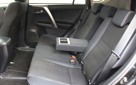 Toyota RAV4, 2016 год, 1 899 000 рублей, 23 фотография