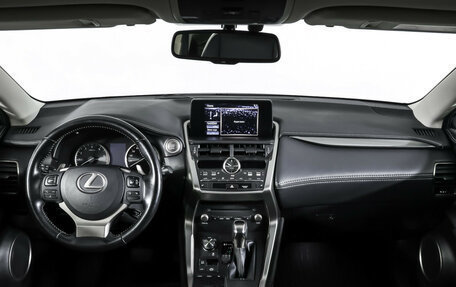 Lexus NX I, 2017 год, 3 650 000 рублей, 17 фотография