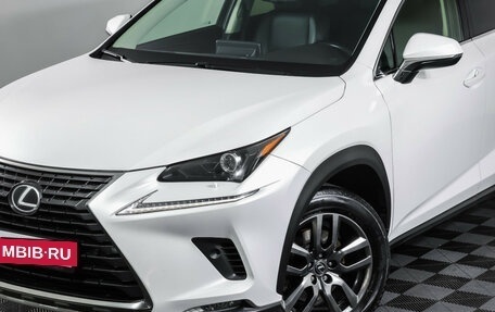Lexus NX I, 2017 год, 3 650 000 рублей, 25 фотография