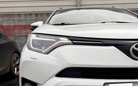 Toyota RAV4, 2019 год, 2 300 000 рублей, 1 фотография