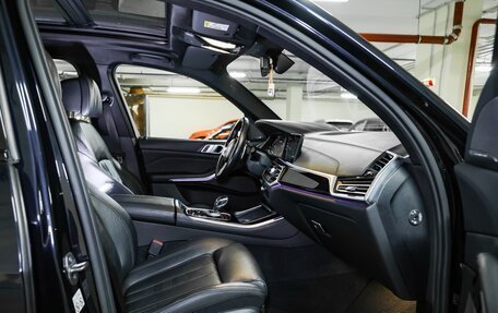 BMW X5, 2018 год, 5 900 000 рублей, 23 фотография