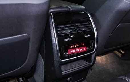 BMW X5, 2018 год, 5 900 000 рублей, 28 фотография