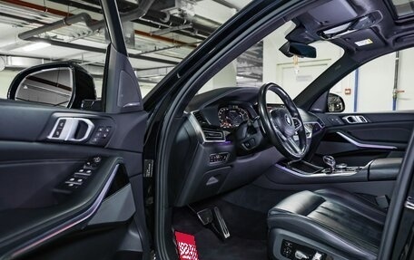 BMW X5, 2018 год, 5 900 000 рублей, 21 фотография