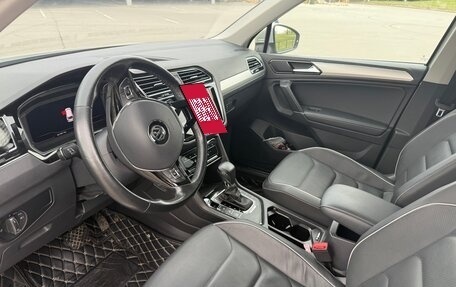 Volkswagen Tiguan II, 2020 год, 3 200 000 рублей, 9 фотография