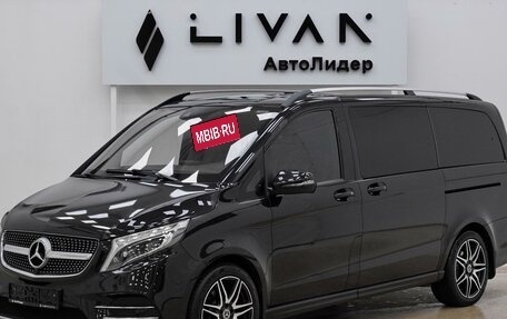 Mercedes-Benz V-Класс, 2017 год, 4 399 000 рублей, 3 фотография