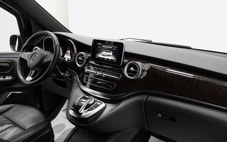 Mercedes-Benz V-Класс, 2017 год, 4 399 000 рублей, 9 фотография