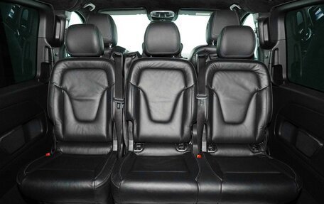 Mercedes-Benz V-Класс, 2017 год, 4 399 000 рублей, 18 фотография