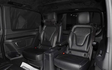 Mercedes-Benz V-Класс, 2017 год, 4 399 000 рублей, 19 фотография