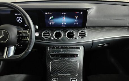 Mercedes-Benz E-Класс, 2020 год, 4 490 000 рублей, 13 фотография