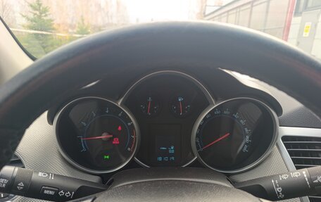 Chevrolet Cruze II, 2012 год, 650 000 рублей, 6 фотография