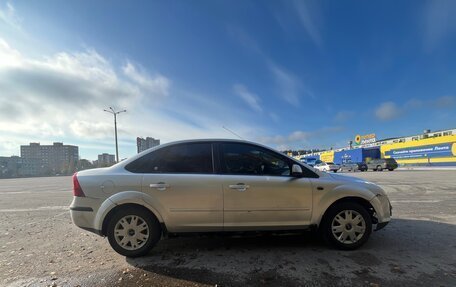 Ford Focus II рестайлинг, 2005 год, 300 000 рублей, 4 фотография