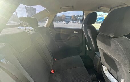 Ford Focus II рестайлинг, 2005 год, 300 000 рублей, 13 фотография