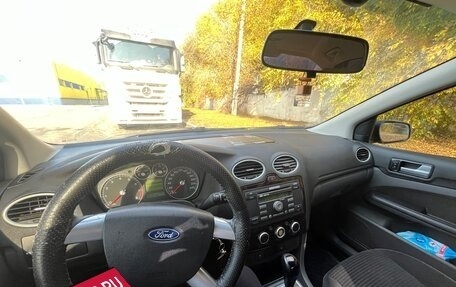 Ford Focus II рестайлинг, 2005 год, 300 000 рублей, 19 фотография