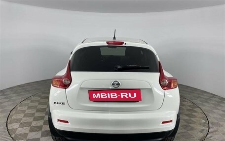 Nissan Juke II, 2013 год, 1 050 000 рублей, 6 фотография