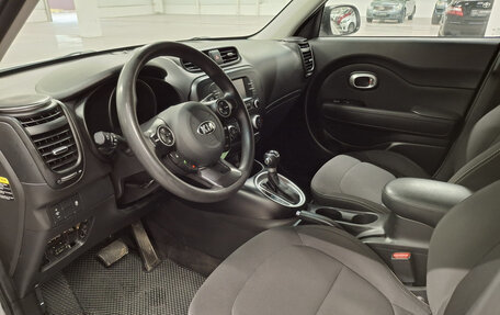 KIA Soul II рестайлинг, 2018 год, 1 350 000 рублей, 20 фотография