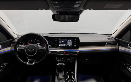 KIA K5, 2021 год, 2 300 000 рублей, 16 фотография