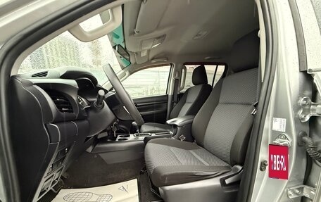 Toyota Hilux VIII, 2022 год, 4 100 000 рублей, 6 фотография