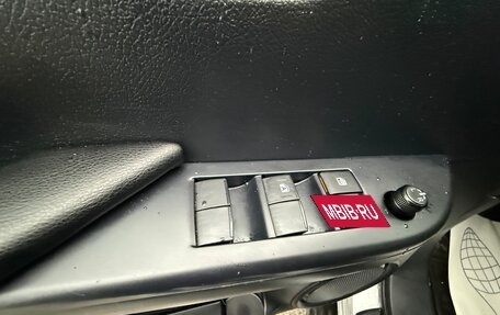 Toyota Hilux VIII, 2022 год, 4 100 000 рублей, 9 фотография