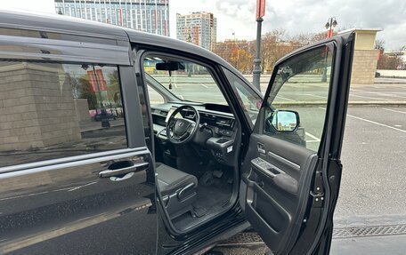 Honda Stepwgn IV, 2017 год, 2 300 000 рублей, 9 фотография