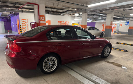 BMW 3 серия, 2010 год, 1 100 000 рублей, 11 фотография