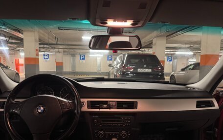 BMW 3 серия, 2010 год, 1 100 000 рублей, 14 фотография