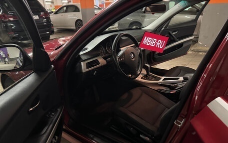 BMW 3 серия, 2010 год, 1 100 000 рублей, 13 фотография