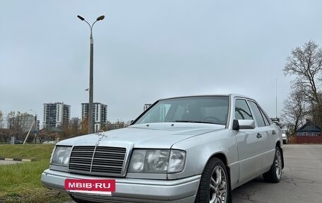 Mercedes-Benz E-Класс, 1993 год, 385 000 рублей, 19 фотография