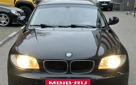 BMW 1 серия, 2010 год, 750 000 рублей, 3 фотография