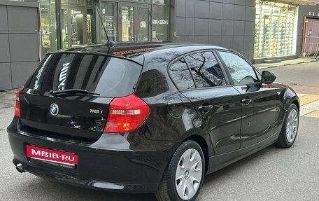 BMW 1 серия, 2010 год, 750 000 рублей, 5 фотография