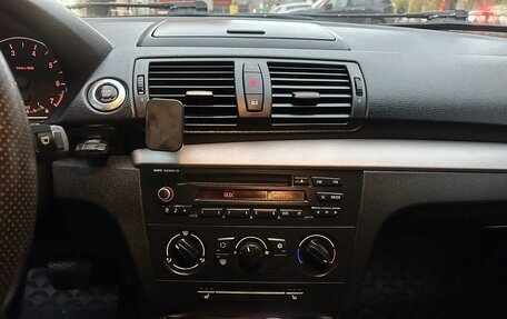 BMW 1 серия, 2010 год, 750 000 рублей, 16 фотография