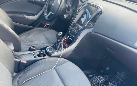 Opel Astra J, 2012 год, 900 000 рублей, 5 фотография