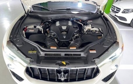 Maserati Levante I, 2022 год, 6 250 000 рублей, 19 фотография