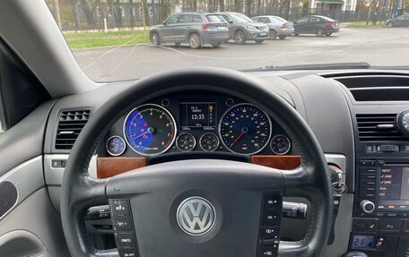 Volkswagen Touareg III, 2004 год, 670 000 рублей, 7 фотография