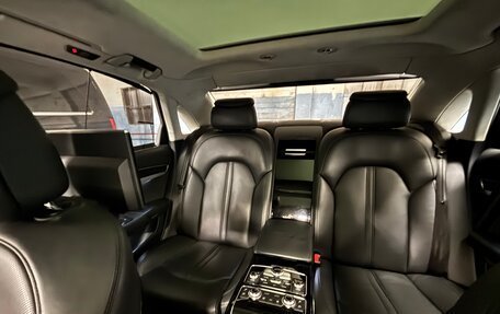 Audi A8, 2011 год, 2 500 000 рублей, 7 фотография