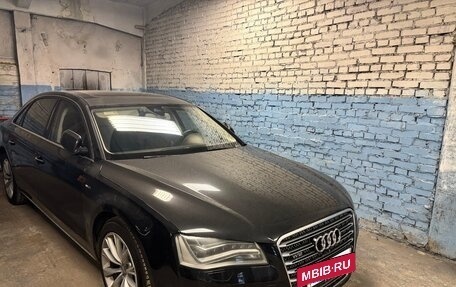 Audi A8, 2011 год, 2 500 000 рублей, 11 фотография
